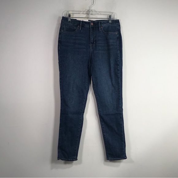 Seven7 High Rise 5 Pocket Skinny Jean, Women's Size 8 - Blue